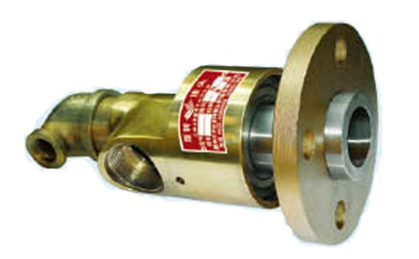 Flange connection water swivel